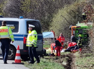 Fünf Tote und mehrere Verletzte bei Flixbus-Unfall